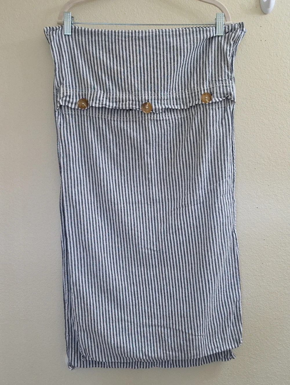 Pottery Barn Wheaton Striped Chambray Standard Size Pillowcases (2)